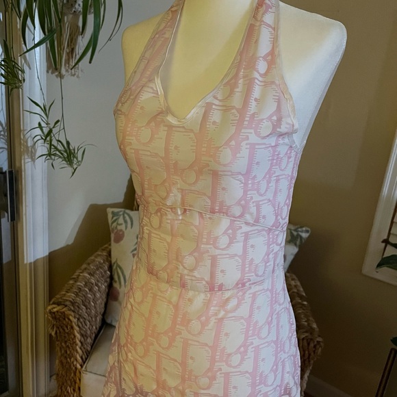 ❌ SOLD ❌ Authentic Dior Cover-Up Pink Monogram Size S - Picture 10 of 11